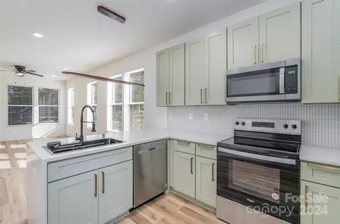 508 E 22nd St, Kannapolis, NC 28083 photo 6