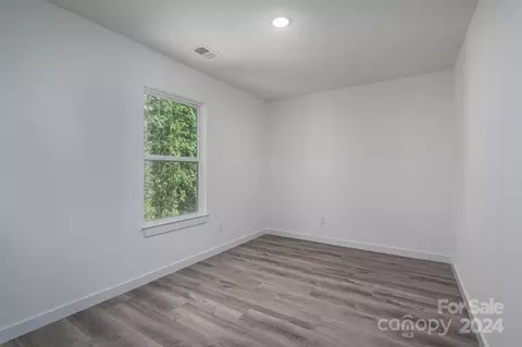 Bedroom - 30 24th Nw St NW, Hickory, NC 28601 photo 3 of 3
