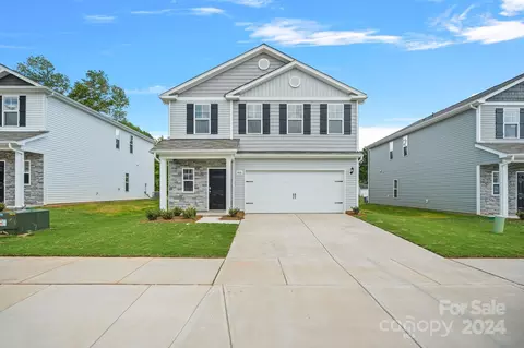 7207 Stoney Wood Ln, Charlotte, NC 28215