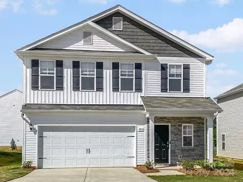 7215 Stoney Wood Ln, Charlotte, NC 28215