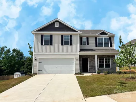 209 Lake George Dr, Shelby, NC 28152