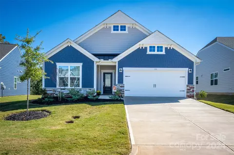131 Olive Tea Ln, Statesville, NC 28625