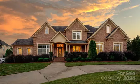 639 Deberry Holw, Rock Hill, SC 29732
