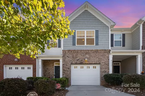 3309 Yarmouth Ln, Gastonia, NC 28056