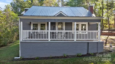 Exterior - 108 Powell Rd, Morganton, NC 28655 photo 1 of 9