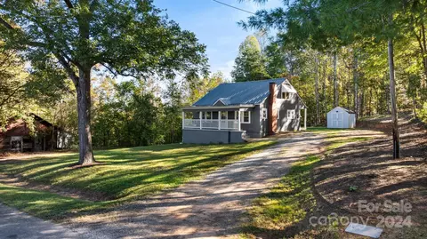 108 Powell Rd, Morganton, NC 28655