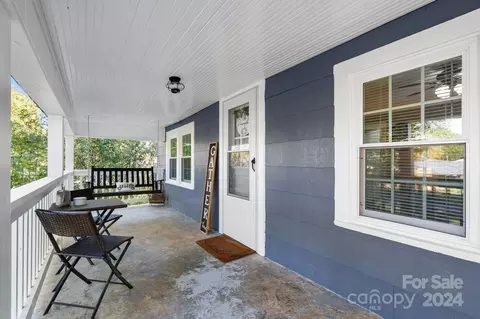 Exterior - 108 Powell Rd, Morganton, NC 28655 photo 5 of 9