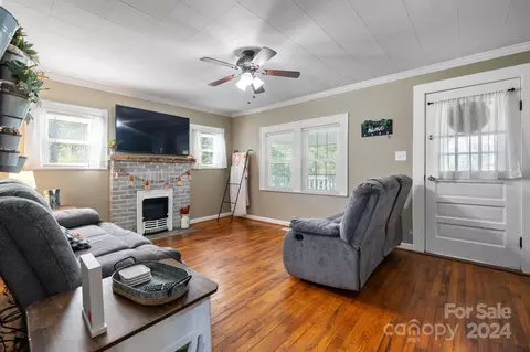 Living - 108 Powell Rd, Morganton, NC 28655 photo 1 of 1