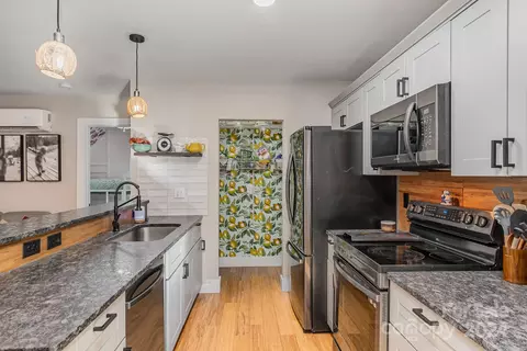 Kitchen - 5608 Nc Hwy 73 E Hwy E, Concord, NC 28025 photo 2 of 2