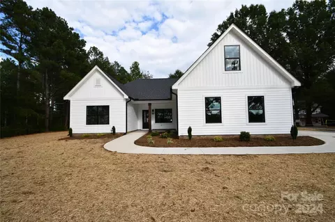 5416 Army Rd, Marshville, NC 28103