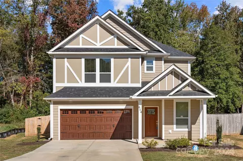 614 Austin Dr, Charlotte, NC 28213