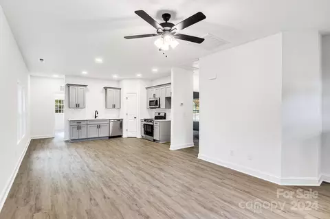 Living - 407 8th St, Spencer, NC 28159 photo 3 of 3