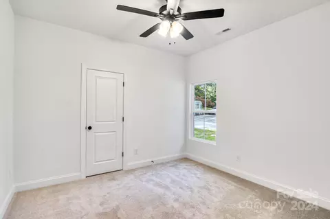 Bedroom - 407 8th St, Spencer, NC 28159 photo 3 of 9