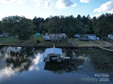 2480 Cottage Ln, Liberty Hill, SC 29074