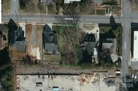521 1st Nw Ave NW, Hickory, NC 28601