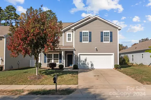 3227 Ringtail Ln, Charlotte, NC 28216