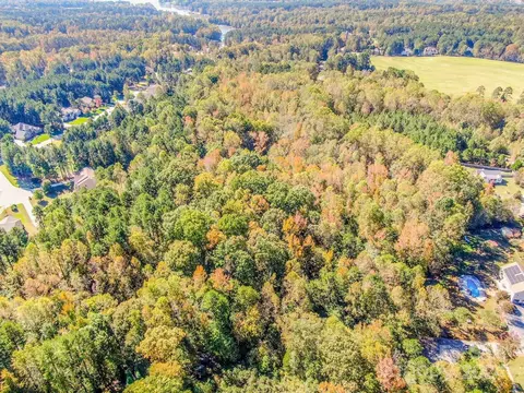 Creekwood Drive, Mooresville, NC 28117