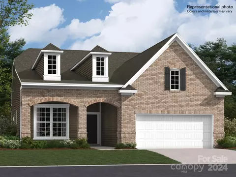 1924 Copper Path Dr, Fort Mill, SC 29715