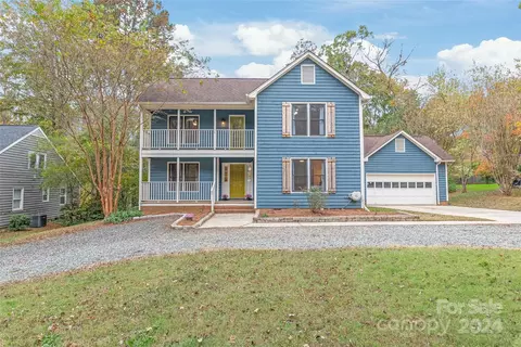 6307 Deep Forest Ln, Charlotte, NC 28214