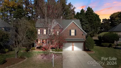 3417 Rhett Butler Pl, Charlotte, NC 28270