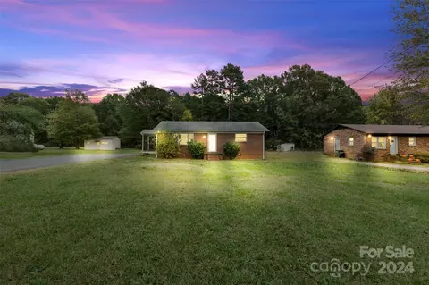 2117 Charlotte Hwy, Mooresville, NC 28117