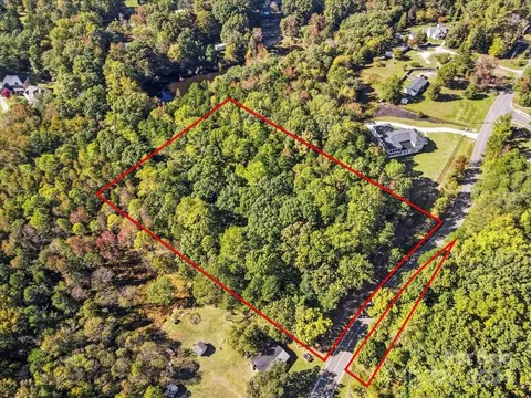 3301 Placid Rd, Davidson, NC 28036