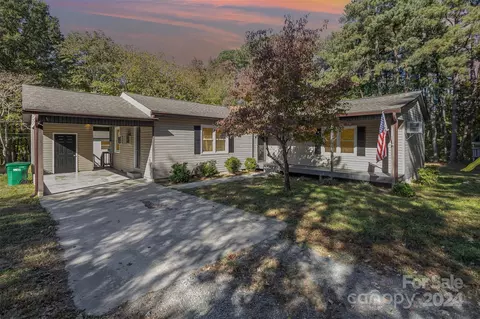 1020 Fraley St, Salisbury, NC 28146