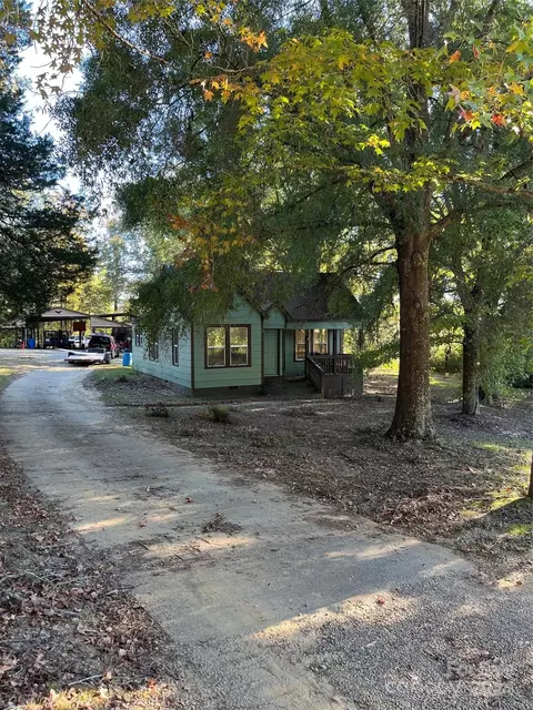 1918 Camp Creek Rd, Lancaster, SC 29720