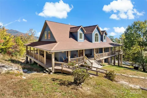 530 Mountain Point Dr, Marion, NC 28752