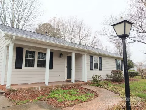 5105 Chelsey Ln, Monroe, NC 28110