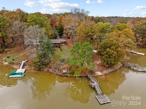 145 Murray Dr, Salisbury, NC 28146