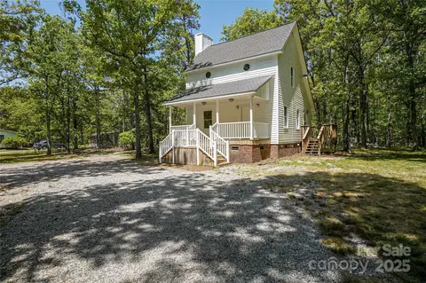 1062 Full Count Ln, Lancaster, SC 29720