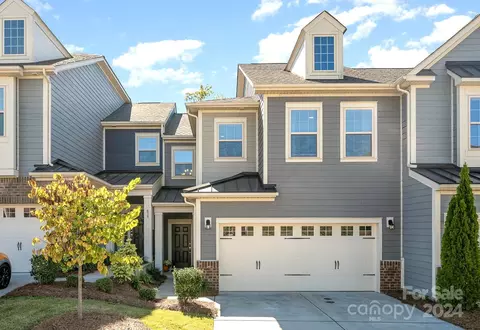 Exterior - 641 Amber Meadows Way, Tega Cay, SC 29708 photo 1 of 2