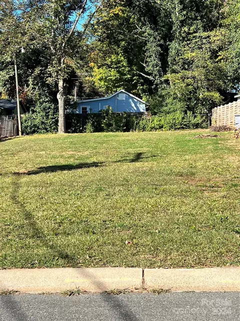 1030 Carter Ave, Charlotte, NC 28206