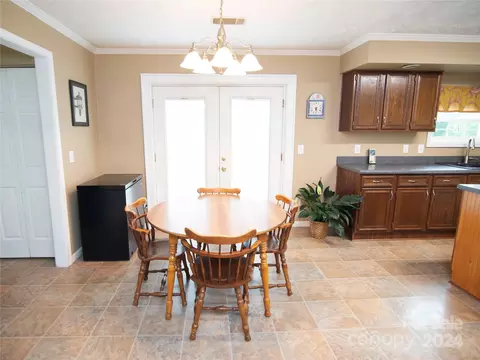 120 Iris Dr, Bostic, NC 28018 photo 13