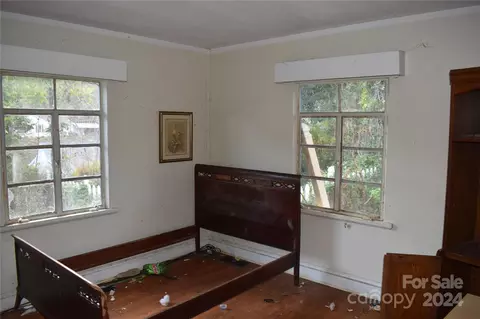 35 Maple St, Old Fort, NC 28762 photo 48