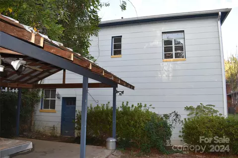 35 Maple St, Old Fort, NC 28762 photo 34