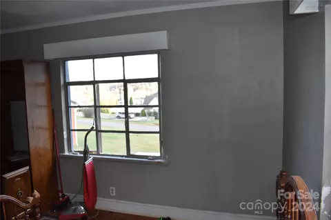 35 Maple St, Old Fort, NC 28762 photo 44