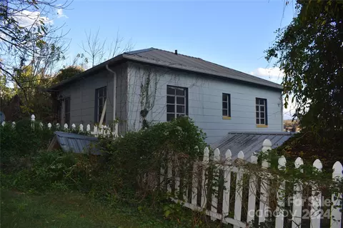 35 Maple St, Old Fort, NC 28762 photo 36
