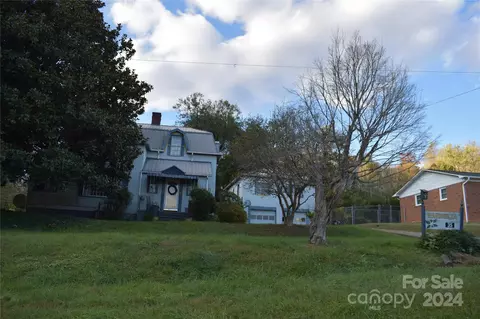 35 Maple St, Old Fort, NC 28762 photo 5