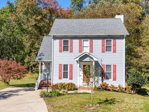 1942 Rhoden Ct, Gastonia, NC 28054