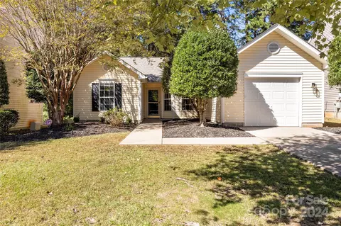 4909 Deerton Rd, Charlotte, NC 28269