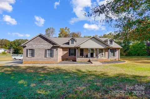 416 Garland St, Shelby, NC 28152