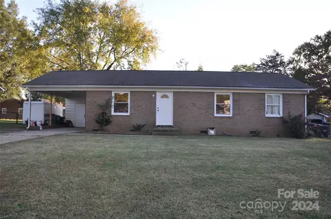 2007 Artwood Ln, Charlotte, NC 28217