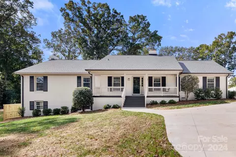 3908 Stoney Ridge Trl, Charlotte, NC 28210