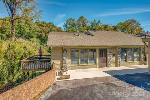 251 Carolina 10b Dr #10B, Tryon, NC 28782