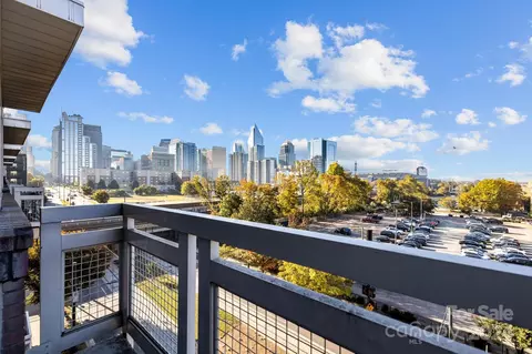 710 W Trade 706 St #706, Charlotte, NC 28202