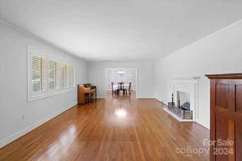 706 Crescent Dr, Lancaster, SC 29720 photo 6