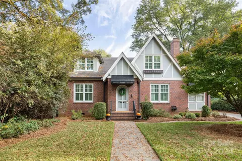 2233 Crescent Ave, Charlotte, NC 28207