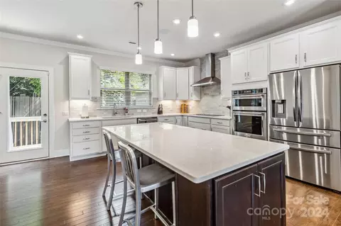 17015 Soho Dr, Charlotte, NC 28204
